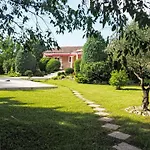 Urlaub Im Sueden Zwischen Und Bergen By Interhome بيت للعطل