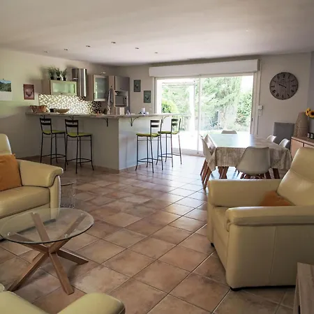 Urlaub Im Sueden Zwischen Und Bergen By Interhome *
