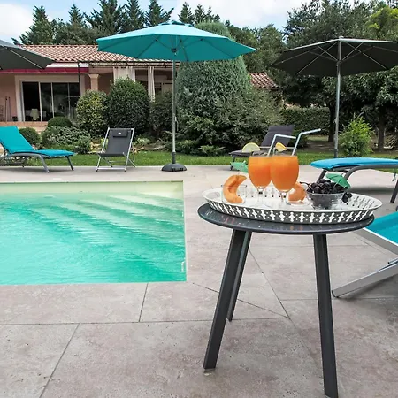 펜션 Urlaub Im Sueden Zwischen Und Bergen By Interhome 쏘브