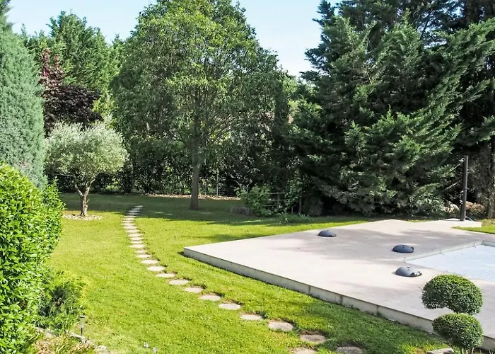 Urlaub Im Sueden Zwischen Und Bergen By Interhome *