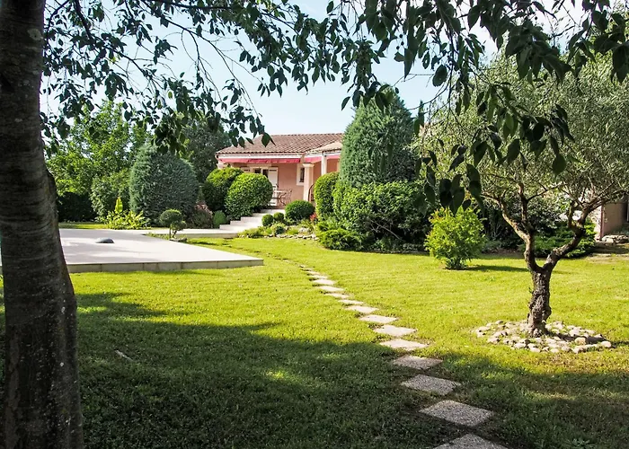 Urlaub Im Sueden Zwischen Und Bergen By Interhome Nyaraló